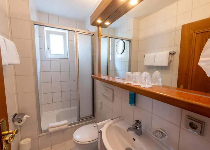 Hotel Zum Kurfuerst Oberschleissheim